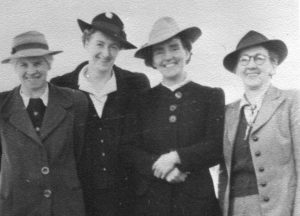 Four pioneer women of Missionary Sisters of Service